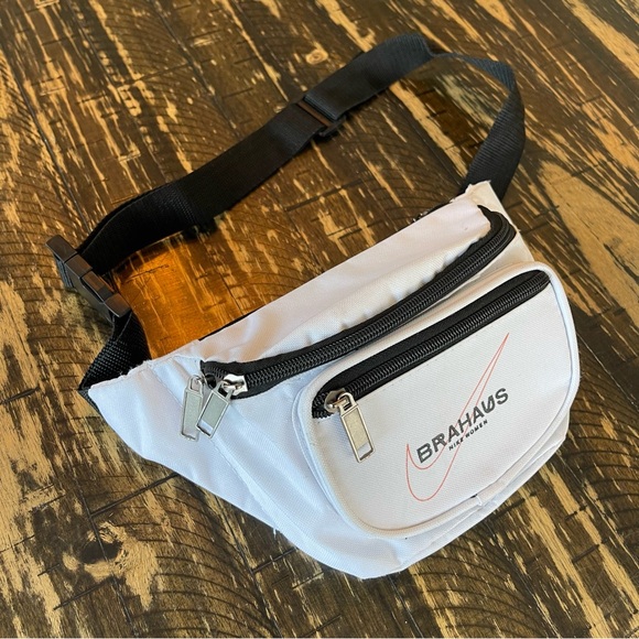 NIKE 🌟 BRAHAUS - White Fanny Pack Cross Body Bag - OS - Picture 3 of 13